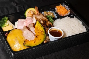 ゴルビージャックチーズバーグ&生ソーセージグリル&若鶏グリル&ローストポークBBQ