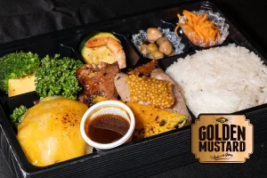 ゴルビージックチーズバーグ&スパイシーBBQ &生ソーセージのグリル　ゴールデンマスタード付き　