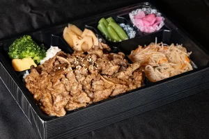 炭焼き味噌牛カルビ重