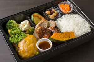 ゴルビージックチーズバーグ&スパイシーBBQ &生ソーセージのグリル