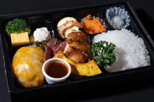 ゴルビージャックチーズバーグ&タンドリーBBQチキン&牛ハラミ