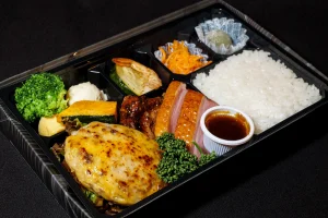 ゴルビージャックチーズ&スパイシーBBQ&自家製合鴨パストラミ